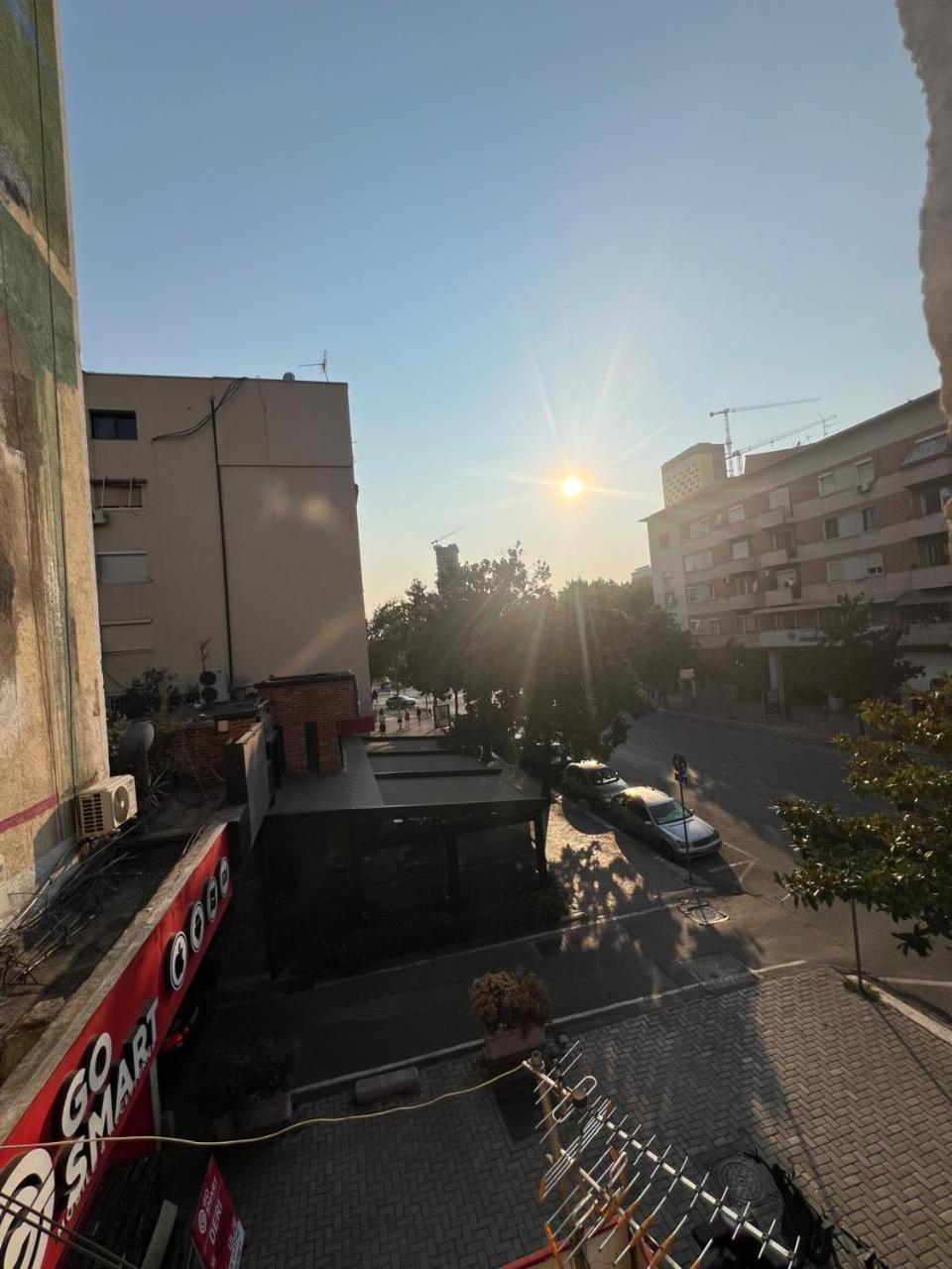 Charles City Center Tirana Exterior foto